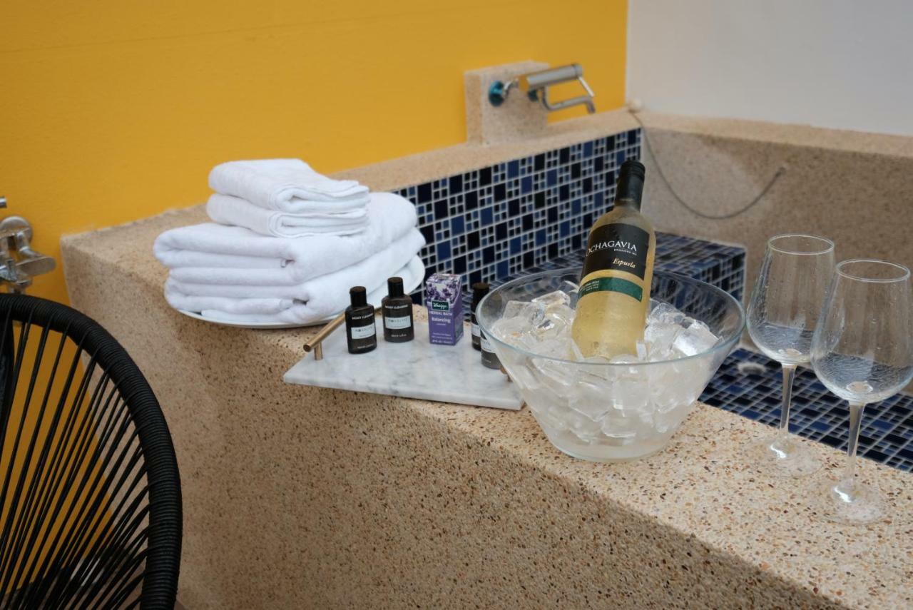 Burano Yellow Villa Heng-ch'un Εξωτερικό φωτογραφία