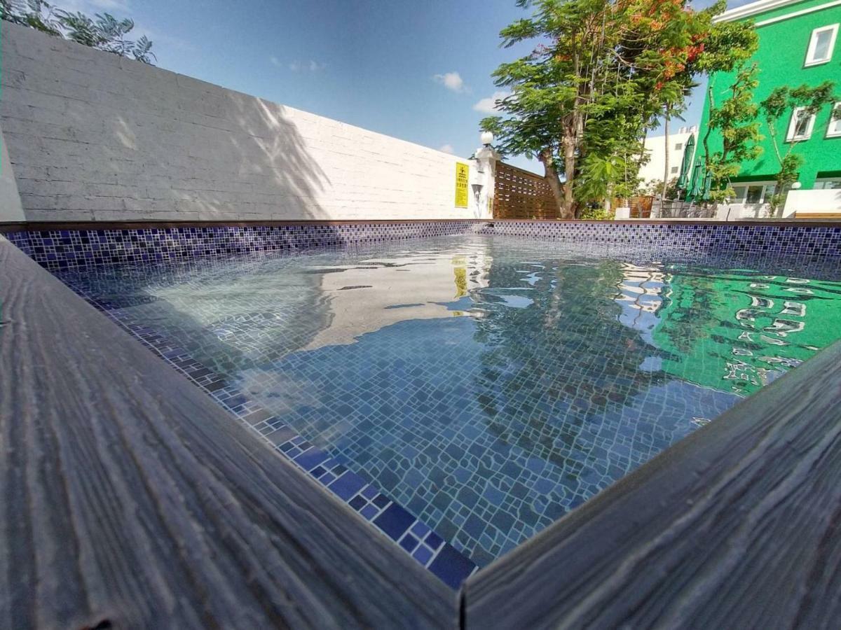 Burano Yellow Villa Heng-ch'un Εξωτερικό φωτογραφία